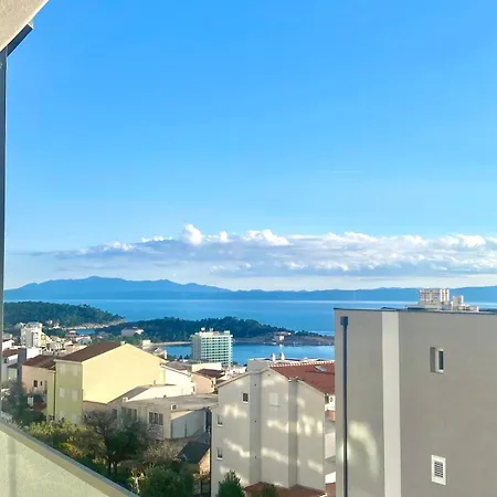 Dalmatino Apartament *